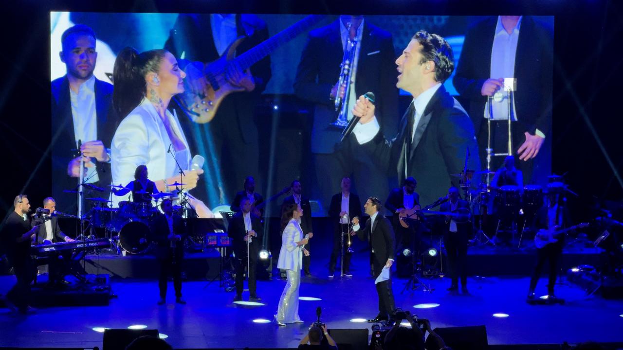 Greek singer Konstantinos Argiros and Turkish artist Sila Gencoglu perform their joint song “Ax Kardia Mou” at Harbiye Cemil Topuzlu Open-Air Theater in Istanbul, Türkiye, July 9, 2026. (AA Photo)