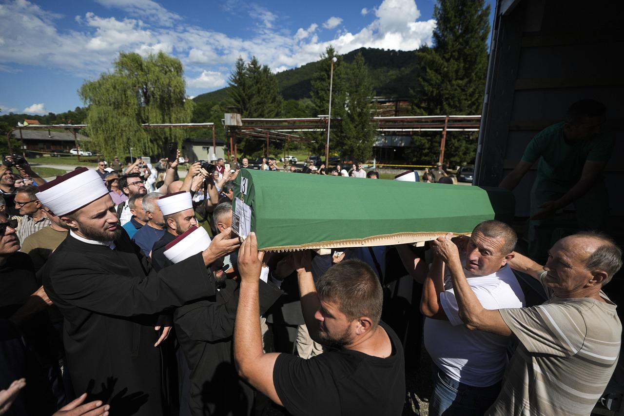 The remains of 10 victims killed in Srebrenica in 1995 have arrived at the Potočari Memorial Cemetery, 11 July 2026. (Anadolu Agency photo)