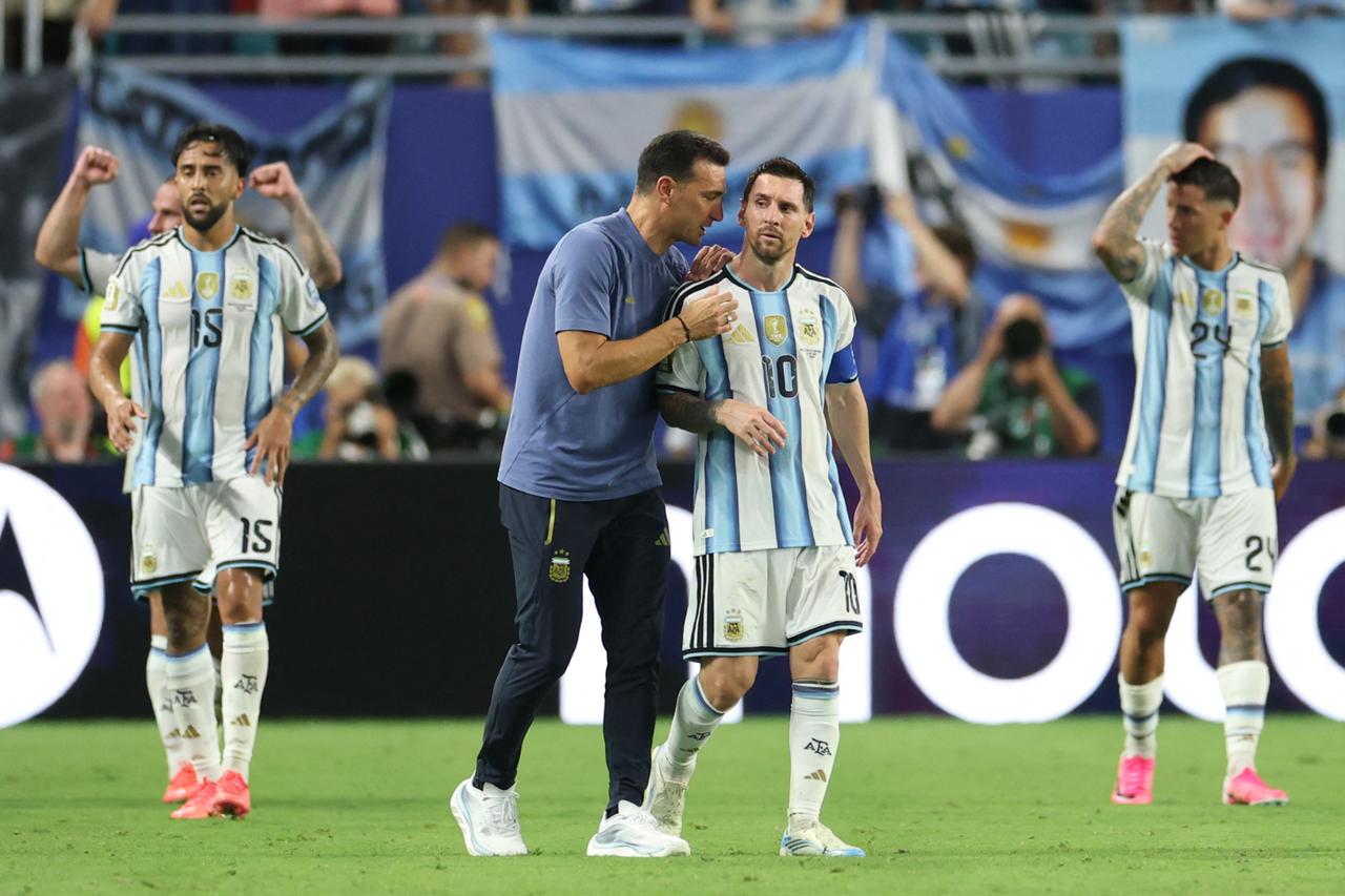 Argentina eyes World Cup history as Scaloni demands total devotion