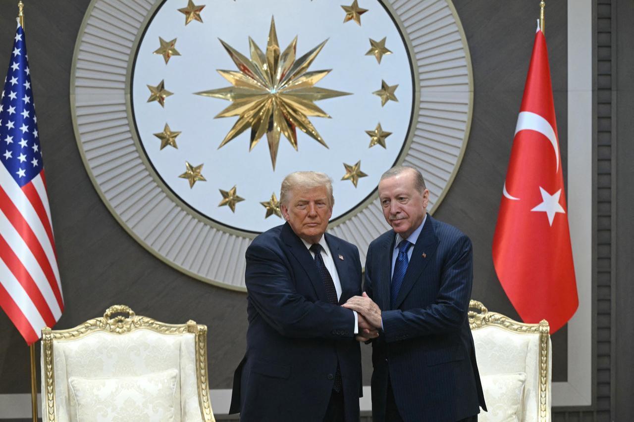 President Recep Tayyip Erdogan (R) shakes hands with US President Donald Trump (L) upon his arrival at Ankara, Türkiye, July 7, 2026. (AFP Photo)