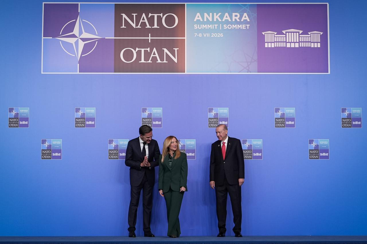 Italy calls for 'continental' defense alliance with Türkiye, UK, Ukraine