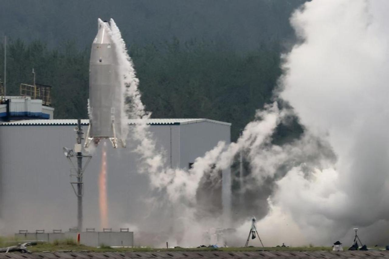 Japan successfully lands first reusable rocket prototype