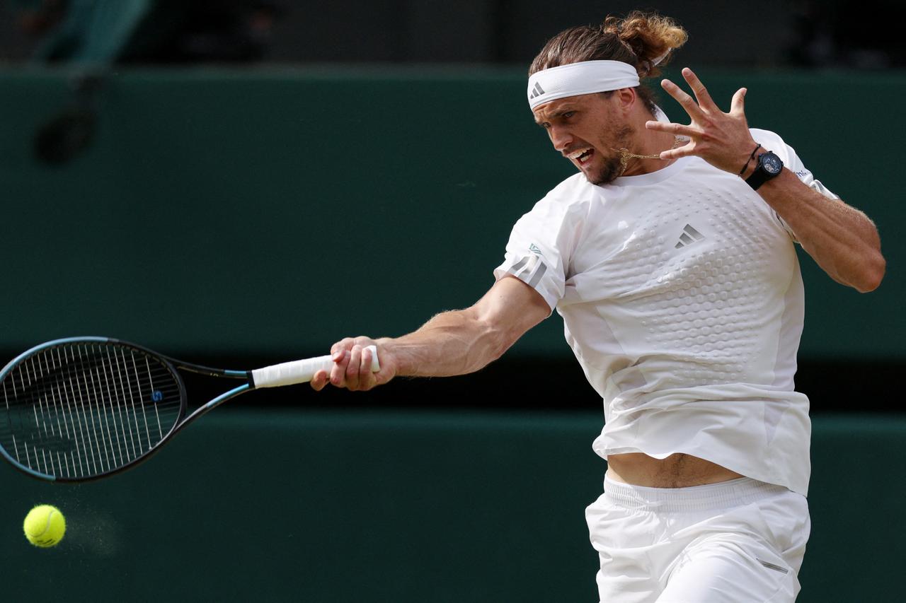 Sinner and Zverev crush historic milestones to set up brutal Wimbledon final