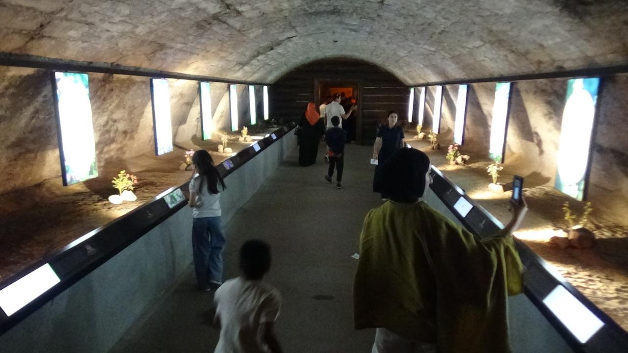 Families visit the Kars Cheese Museum, one of the city’s growing gastronomy tourism destinations in eastern Türkiye. (IHA Photo)