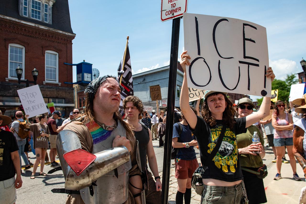 ICE agent fatally shoots Colombian man in Maine during deportation operation
