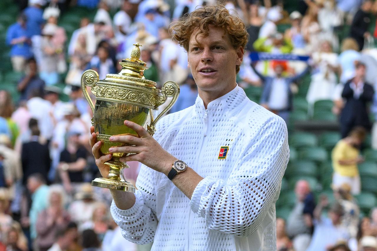 Sinner fights back to beat Zverev, wins 2nd straight Wimbledon title