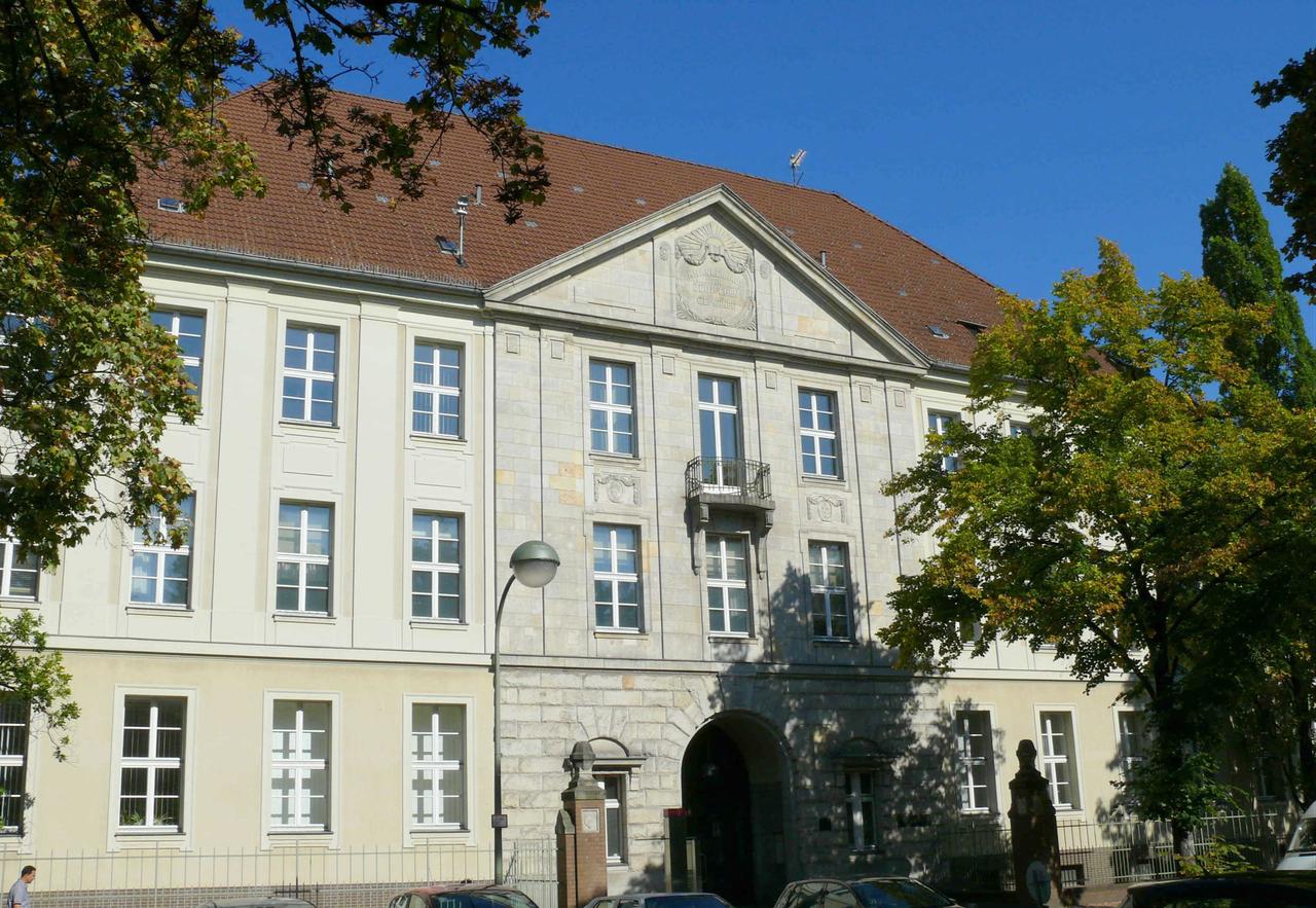 A general view of Berlin Jewish Hospital (Jüdisches Krankenhaus Berlin) in Berlin, Germany, Oct. 3, 2011. (Photo via wikimedia.org)