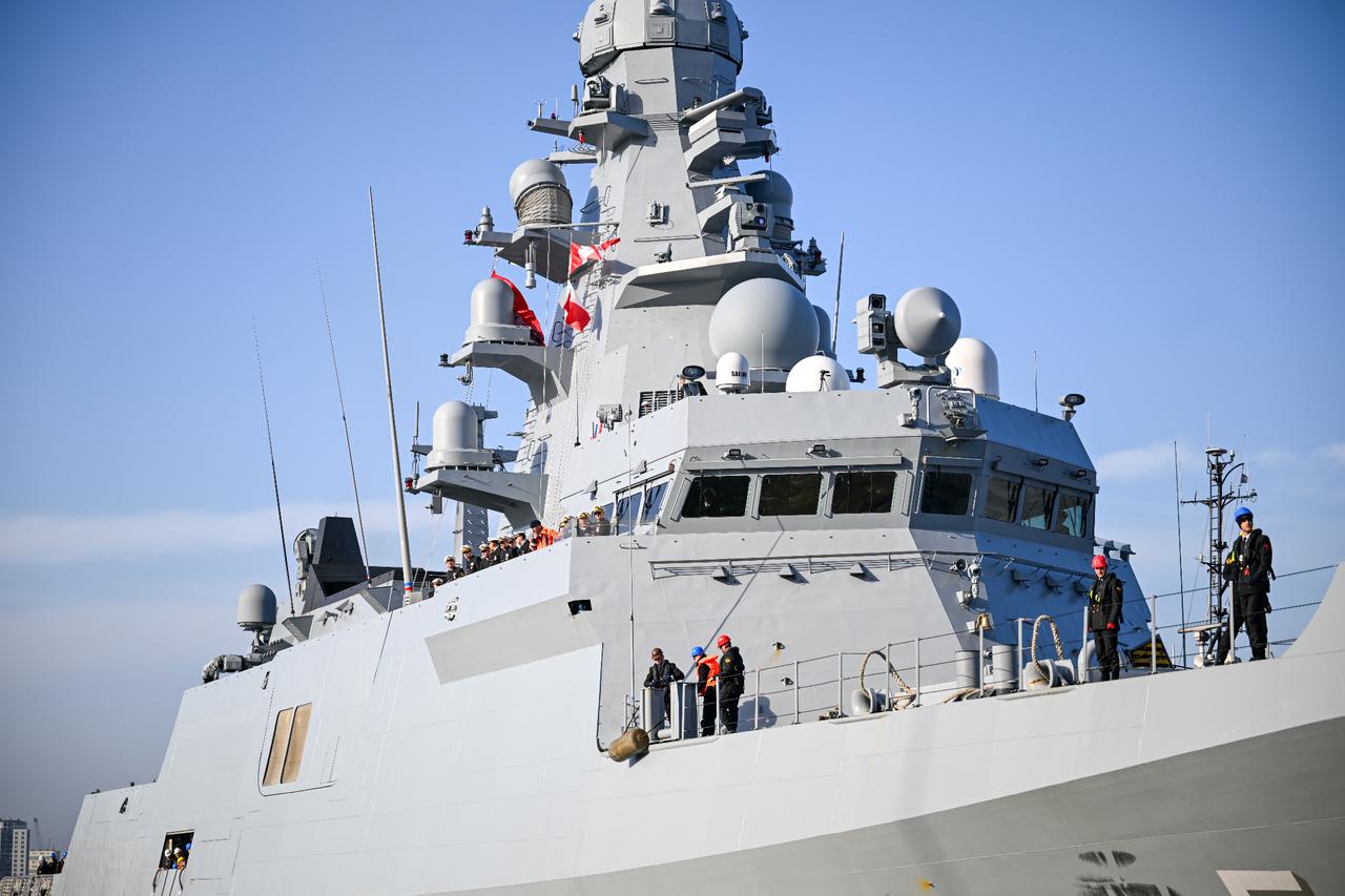 Turkish Navy ships visit Syria's Latakia Port for first time since civil war
