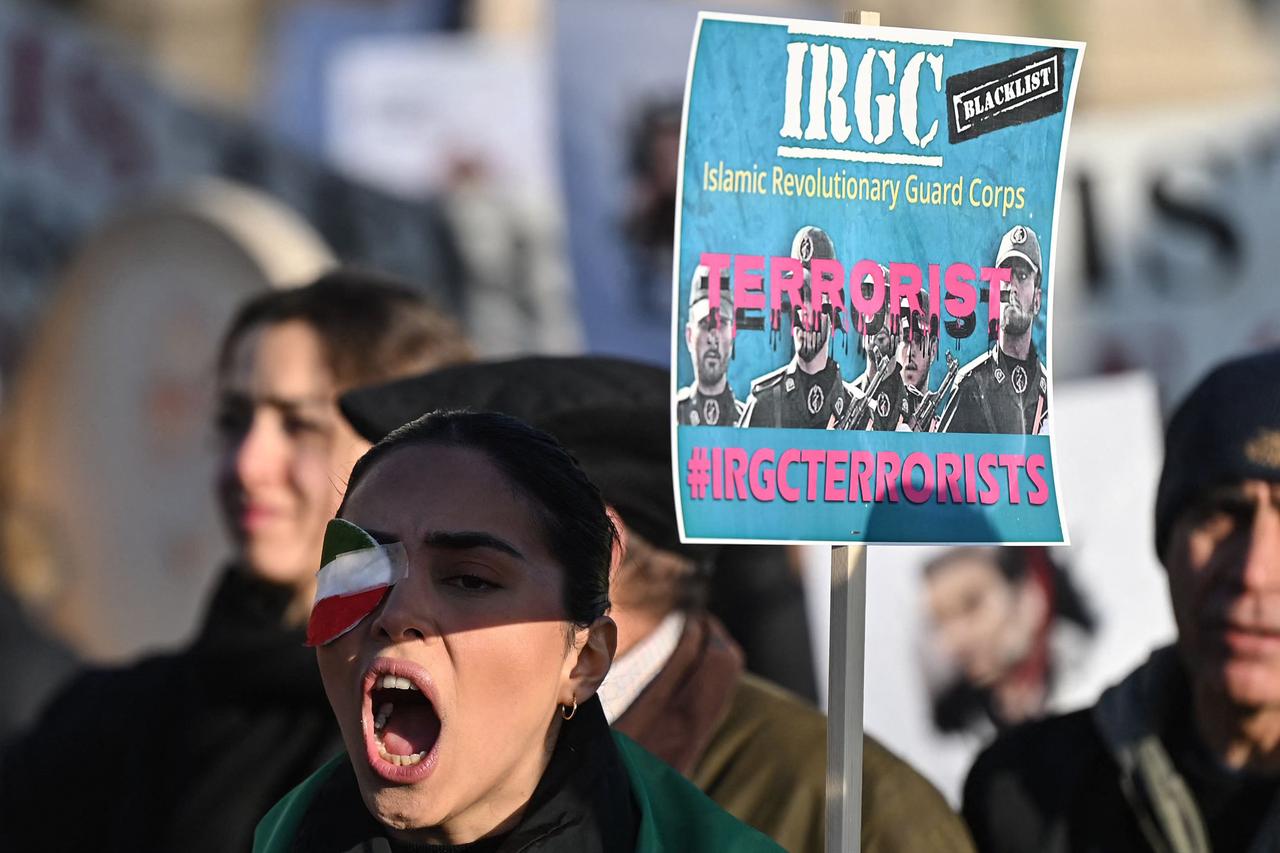 UK lists Iran’s IRGC as 'terrorist group' under new state-threat powers