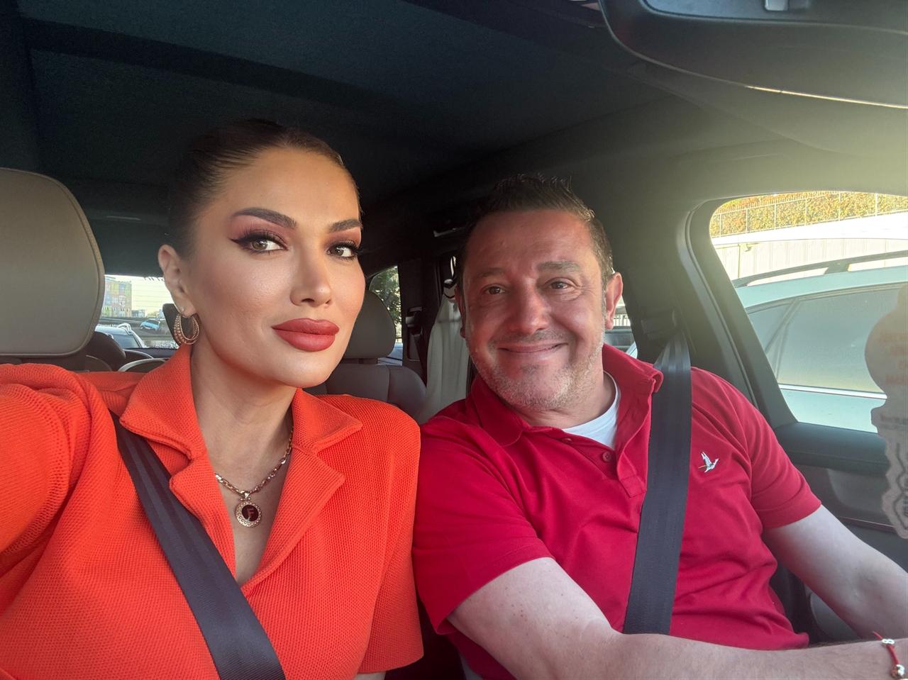 Fulya Sever Kahveci takes a selfie with her husband, former footballer Nihat Kahveci. (Photo via Instagram/@fulyaseverkahveci)