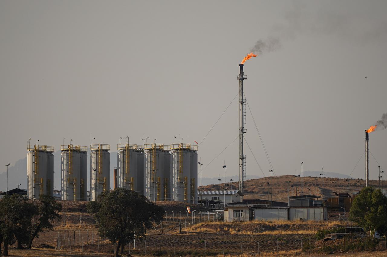 New Türkiye-Iraq oil pipeline deal unlikely before expiry: Energy Minister