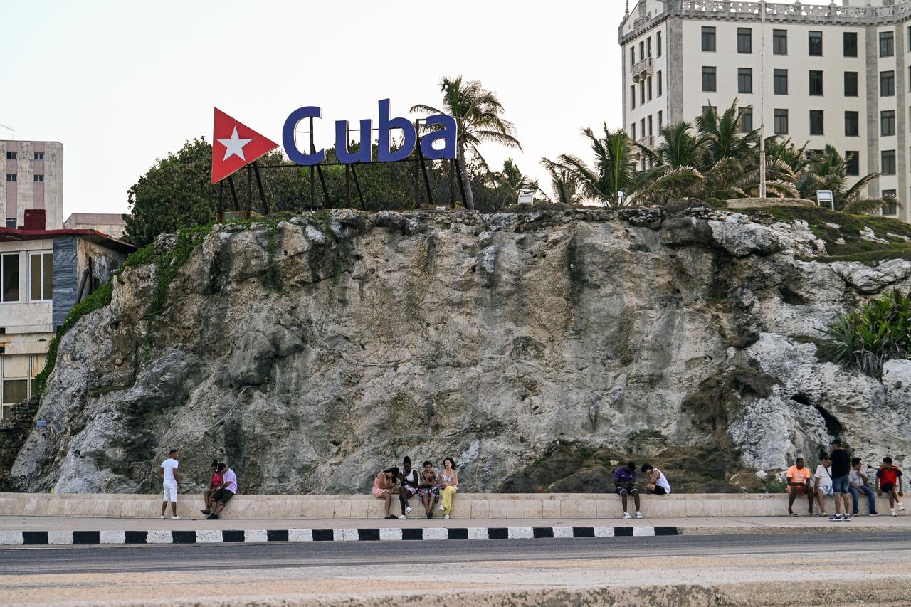 US reportedly weighs Cuba military options despite ongoing Iran conflict