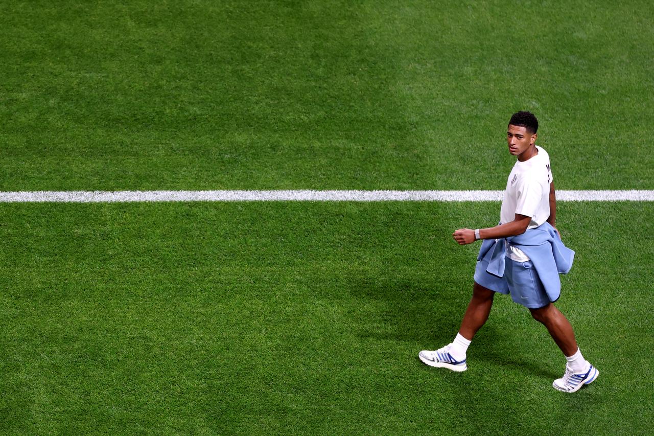 Jude Bellingham walks on the pitch ahead of the 2026 World Cup football tournament semi-final match on July 15, 2026.  (AFP Photo)