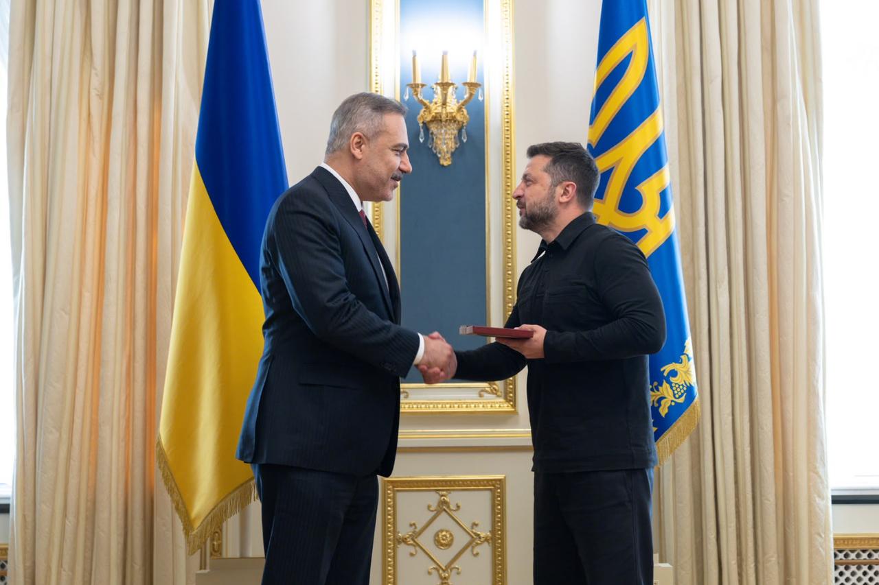 Türkiye's top diplomat receives Ukrainian state honor on Kyiv visit 