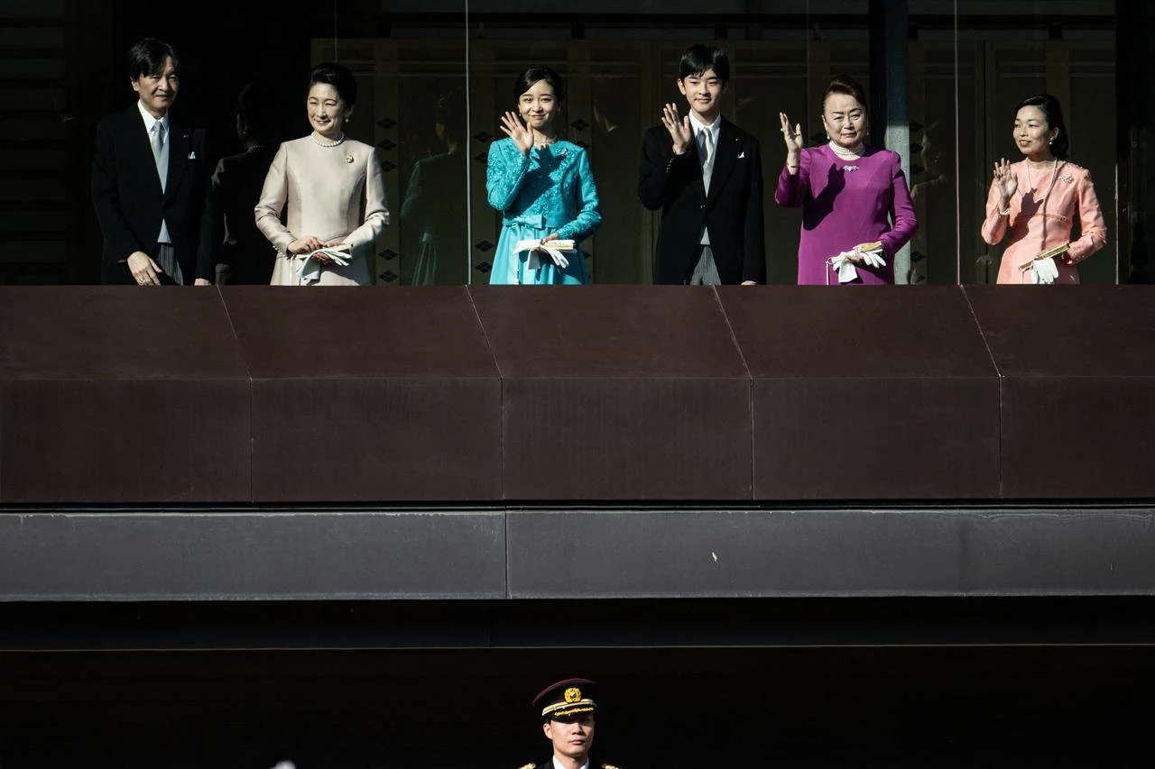 Japan maintains bar on female emperors despite imperial law changes
