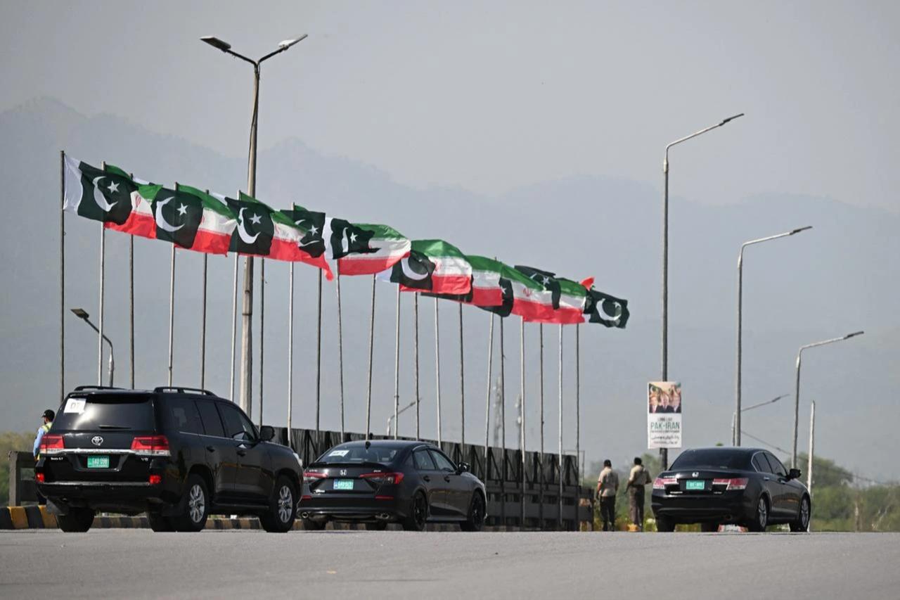 Pakistan in talks with Kuwait on expanded defense pact: Report