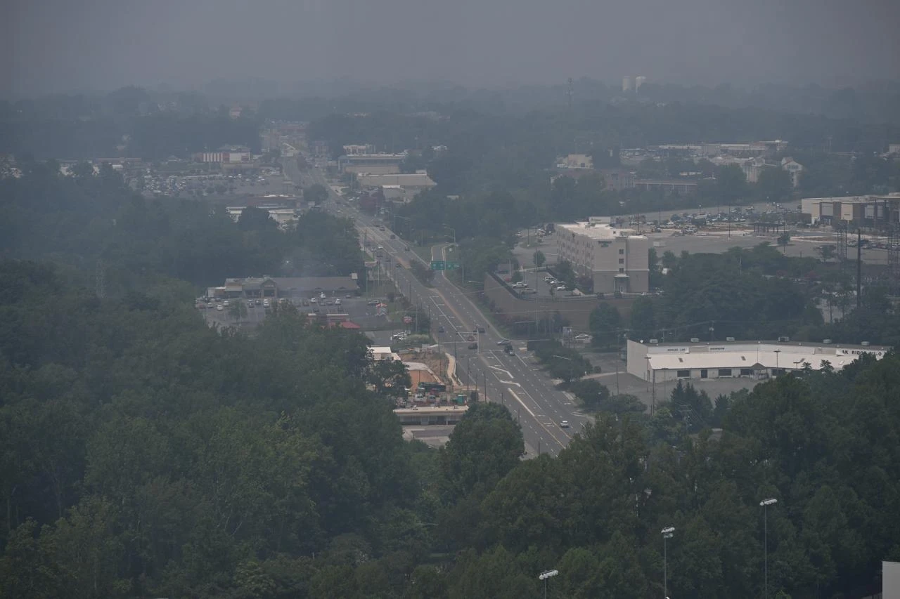 Canadian wildfire smoke blankets a city in Virginia, U.S., July 17, 2026. (AA Photo)