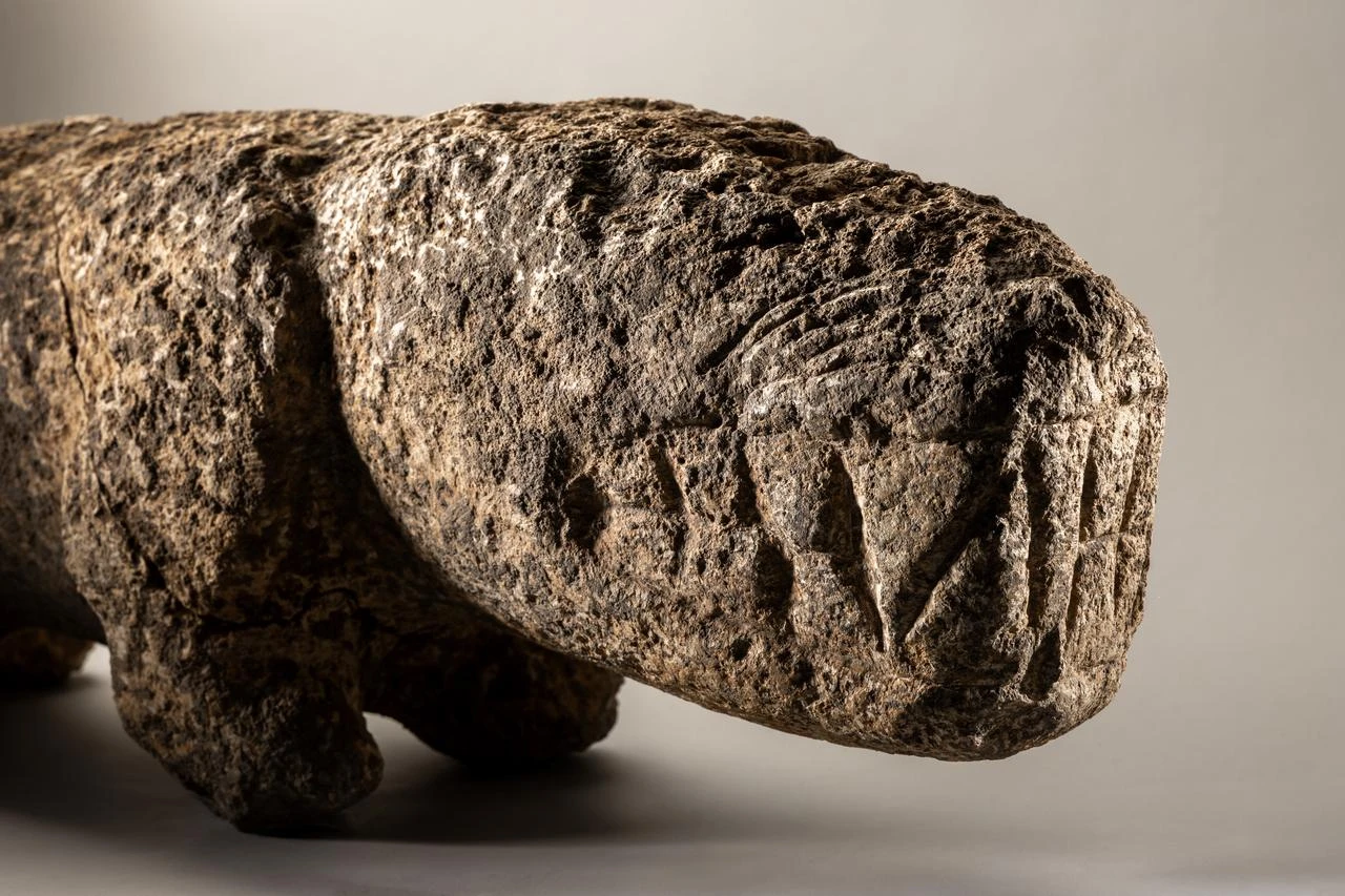 Neolithic sculptures and reliefs are displayed at the “Built Community” exhibition at the James Simon Galerie in Berlin, Germany. (Photo by David von Becker, courtesy of Staatliche Museen zu Berlin, Vorderasiatisches Museum)