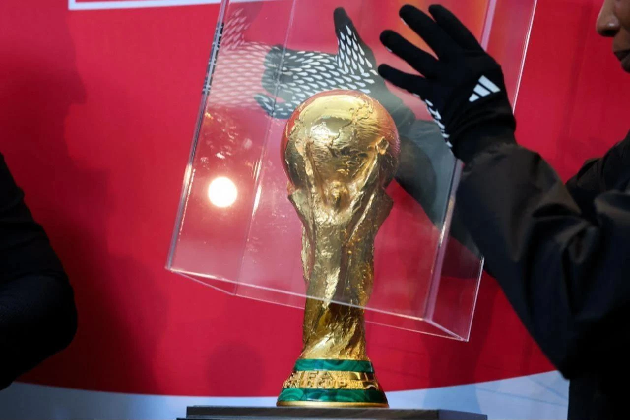 The FIFA World Cup trophy is displayed during a stop of the FIFA World Cup Trouphy Tour at the American Museum of Natural History in New York City, US, June 2, 2026. (AFP Photo)
