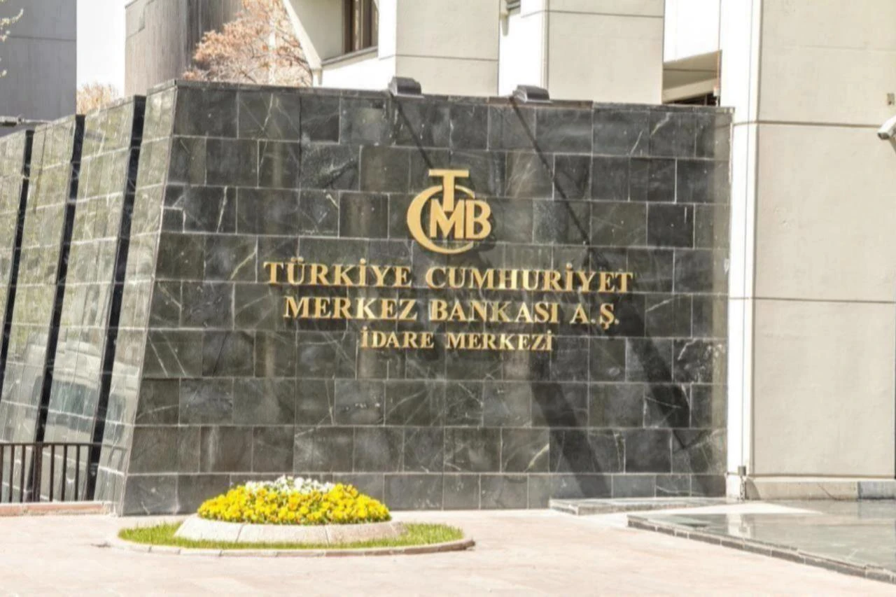 Türkiye's interest rate decision looms as Middle East crisis fuels risks