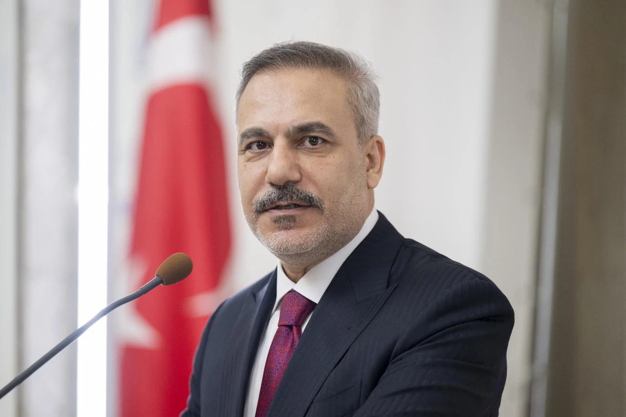 Türkiye's top diplomat to visit Qatar amid regional tensions