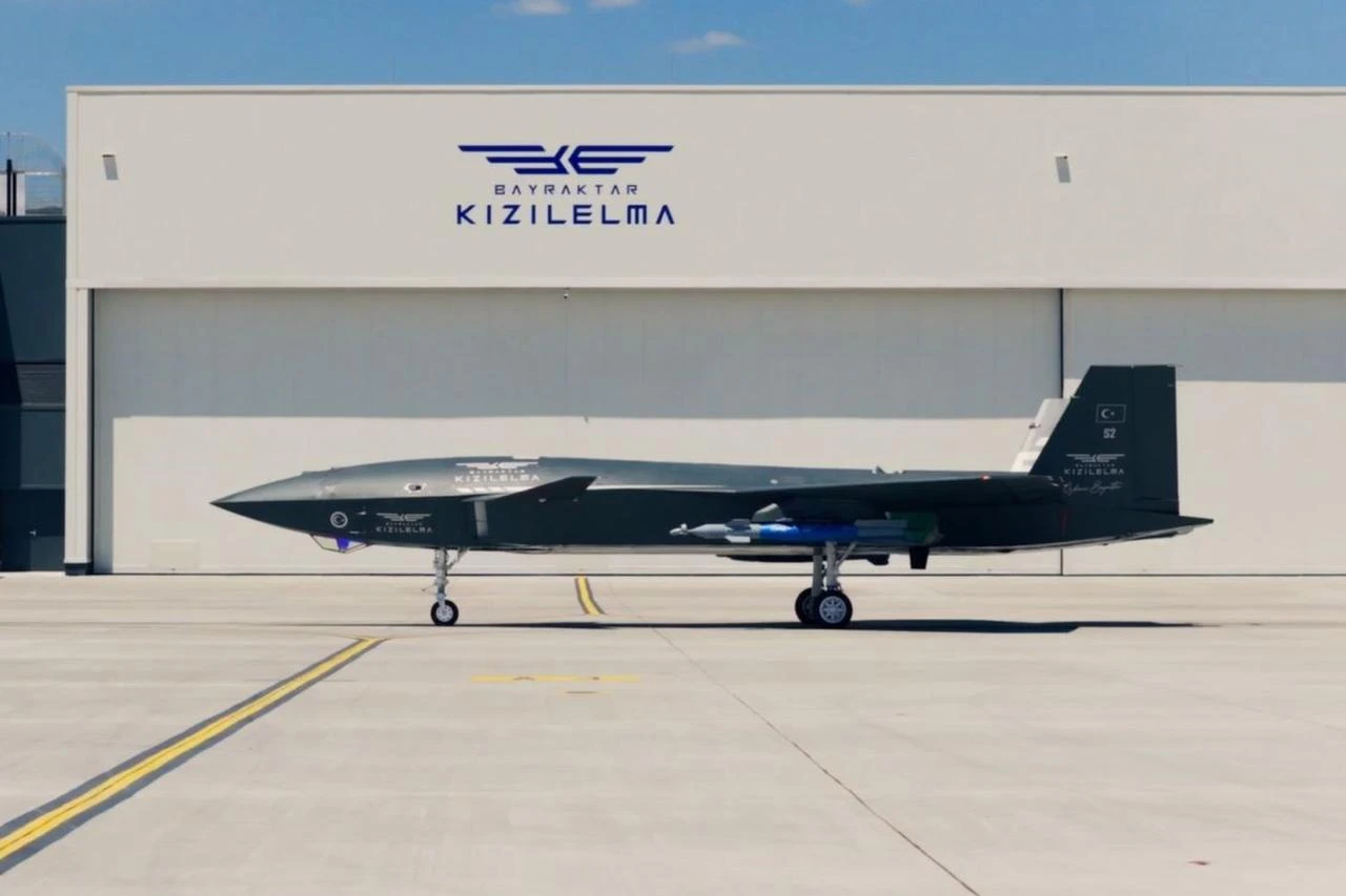 Baykar's Kizilelma to replace fighter jets in 30 years: Bayraktar