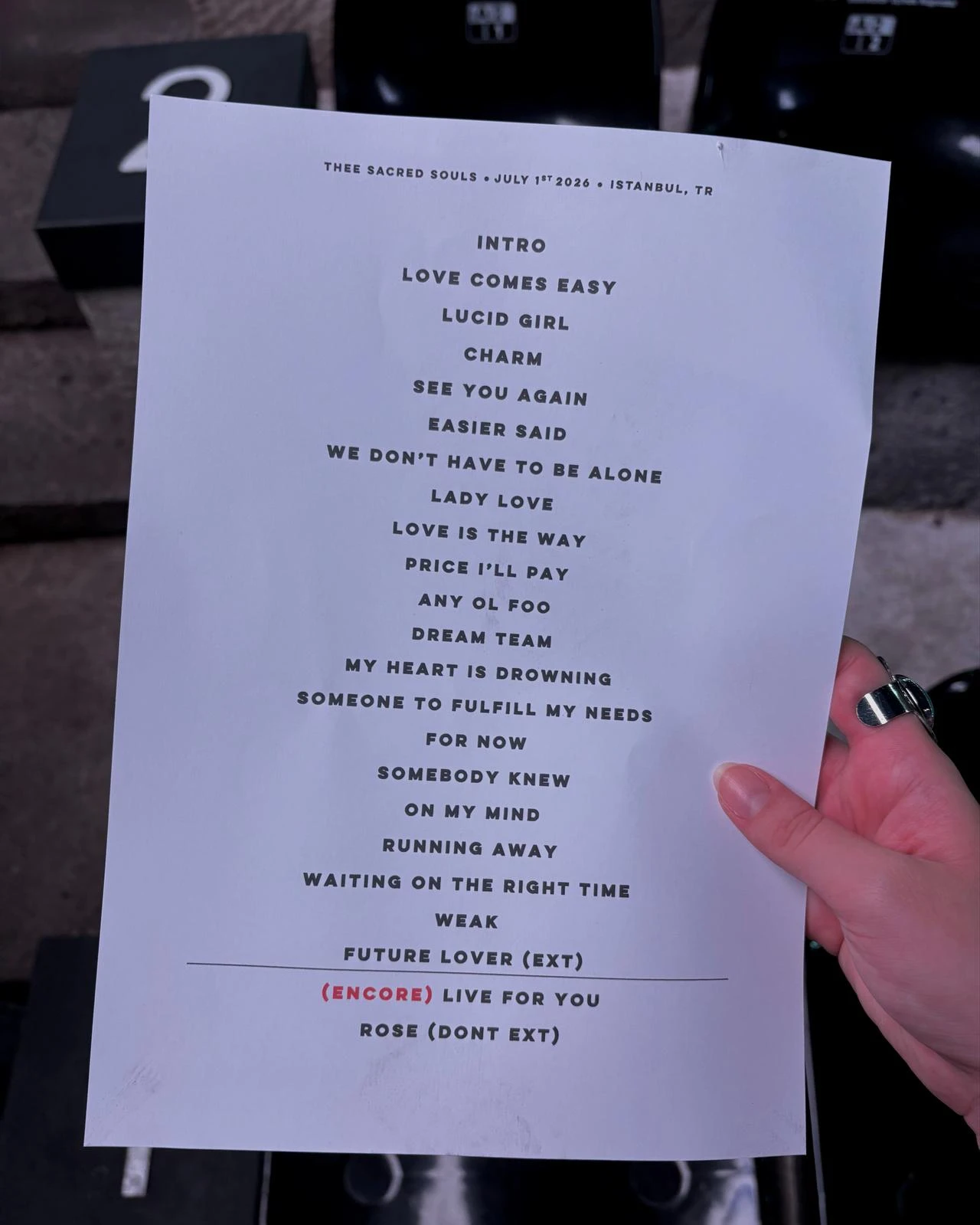 Thee Sacred Souls’ printed setlist for their Istanbul performance during the 33rd Istanbul Jazz Festival, July 1, 2026. (Photo via X/@kisiseltivitsel)