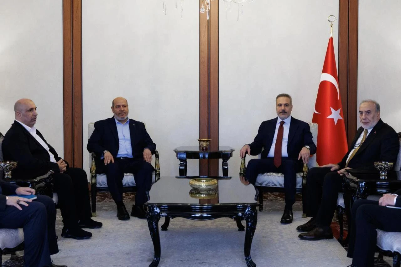 Foreign Minister Hakan Fidan (2nd R) meets with a Hamas delegation led by Hamas Political Bureau member Khalil al-Hayya (2nd L) in Ankara, Türkiye, Dec. 24, 2025. (AA Photo)