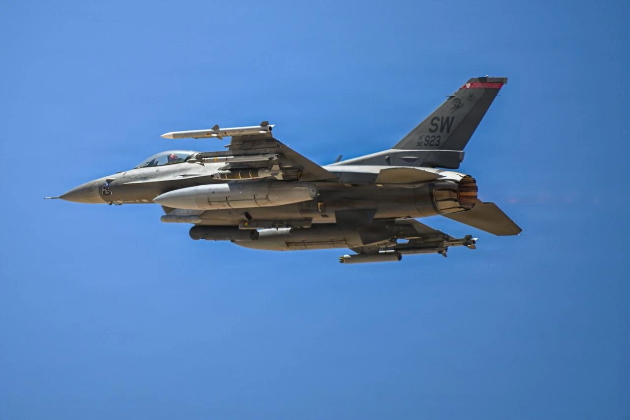 A U.S. Air Force F-16 Fighting Falcon aircraft takes off from a base in the U.S. Central Command area of responsibility June 18, 2026. (Photo via U.S. Air Force)