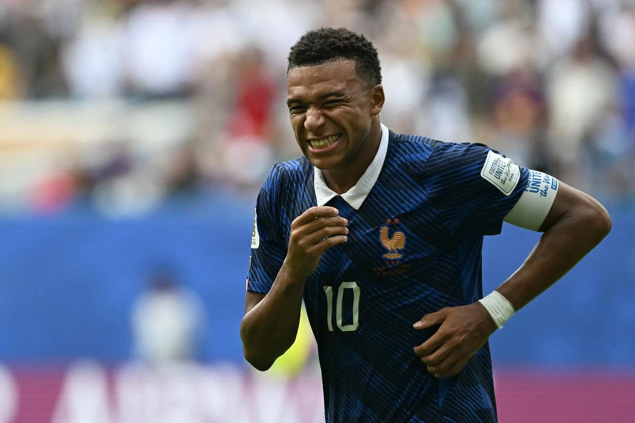 Kylian Mbappe wins historic second World Cup Golden Boot