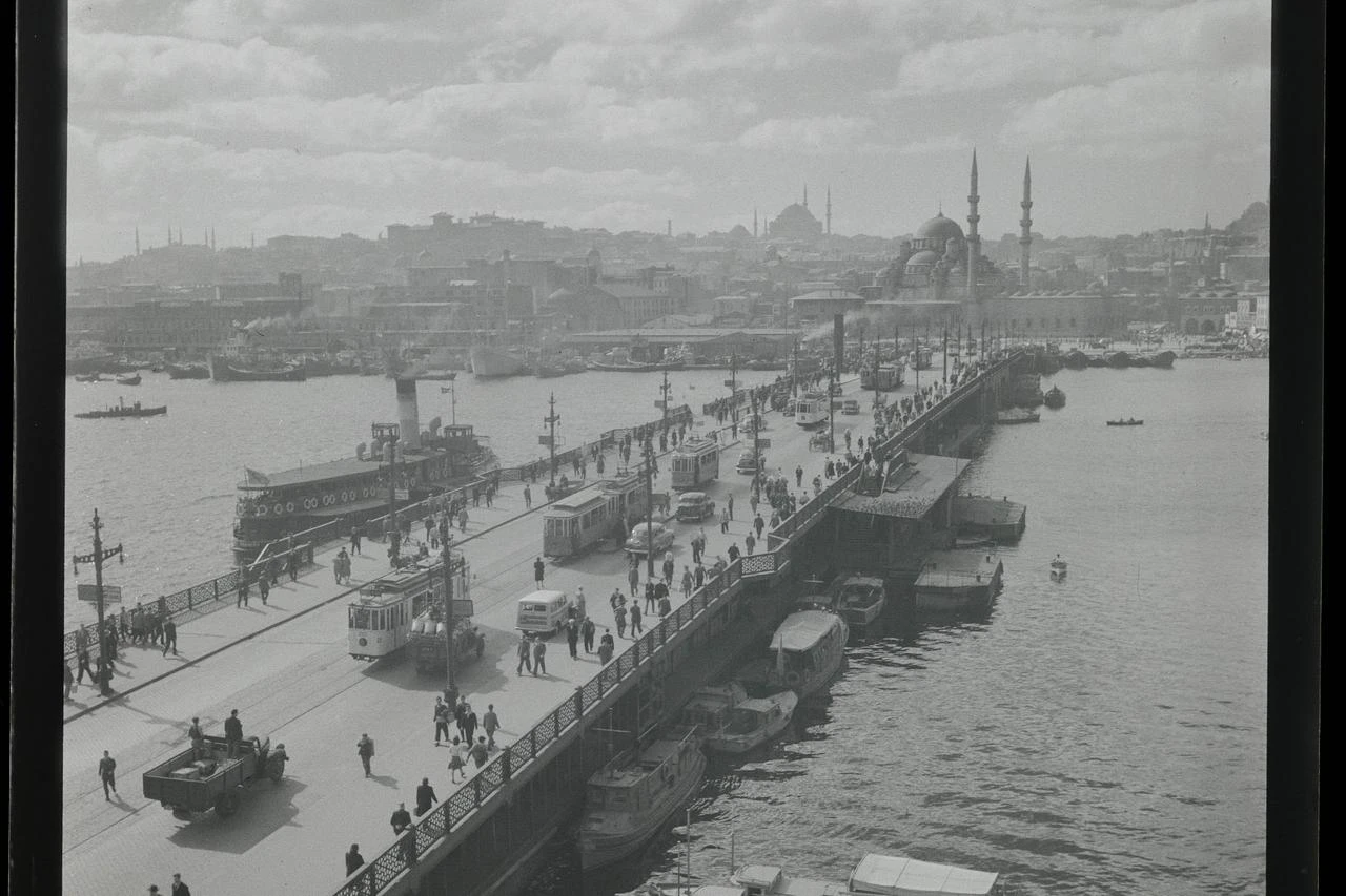 Rare Gullers photos of 1947 Istanbul added to Anadolu Agency's digital archive