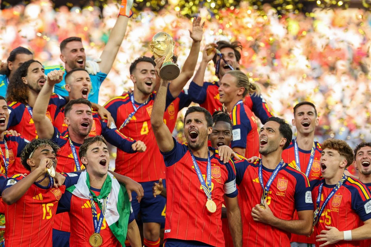 Million-fan welcome awaits returning World Cup champions Spain