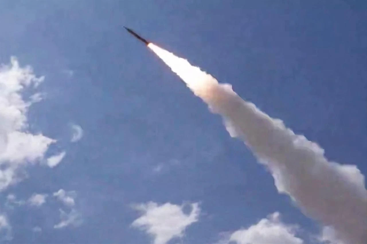 South Korea urges citizens to leave Middle East amid US-Iran hostilities