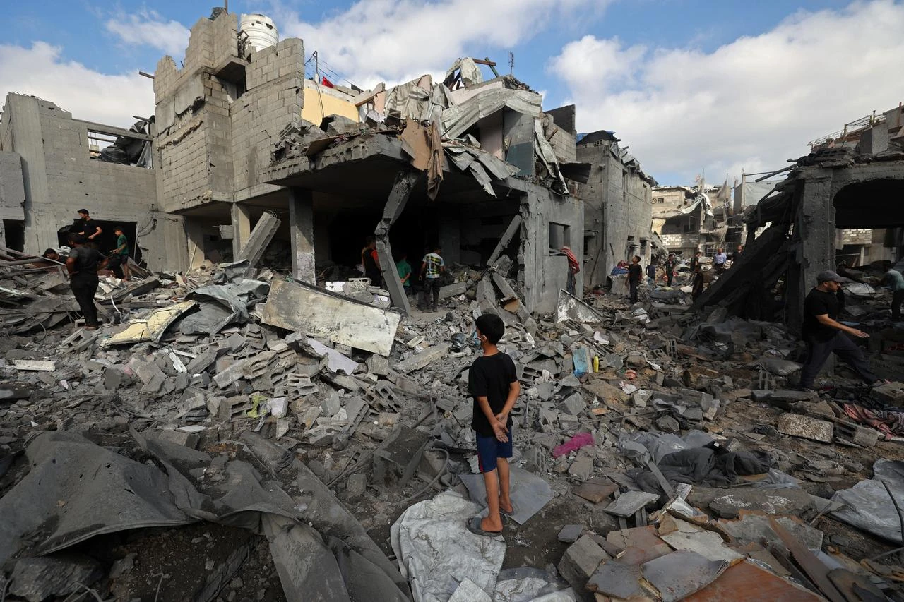 Israel builds miles-long barrier inside Gaza, deepening territorial divide: Report