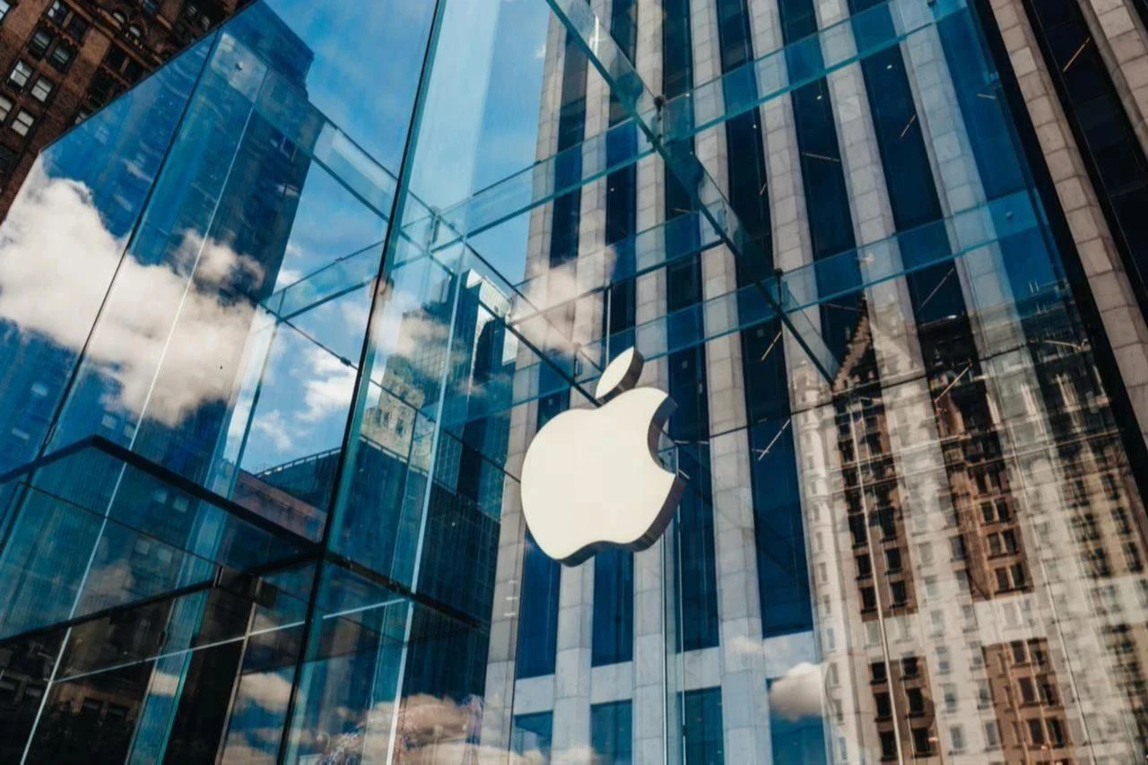 Apple reportedly days away from launching 'Upgrade' program