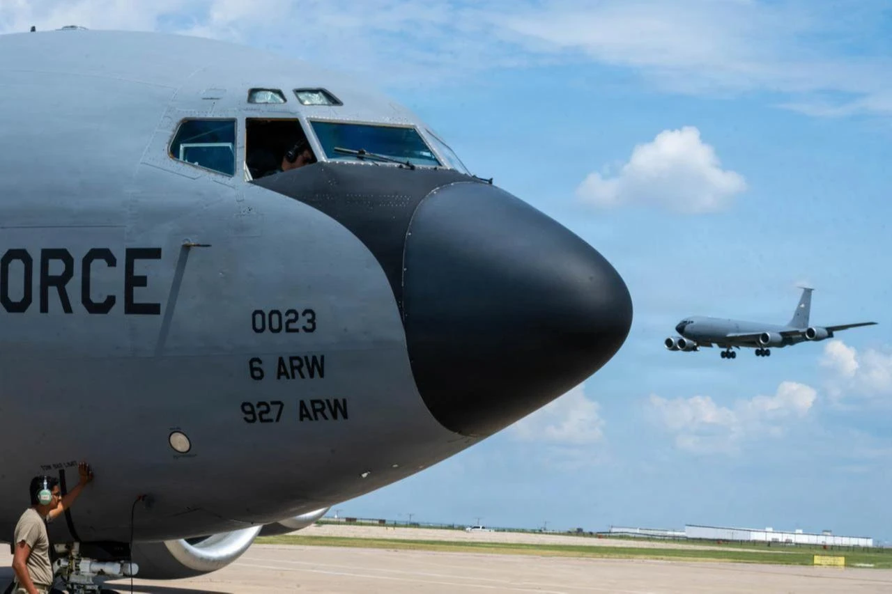 Bulgaria approves US tanker aircraft base despite Iranian threats