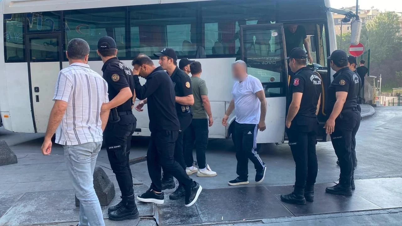 Police escort a detained suspect in an investigation into Ahbap Association to Istanbul courthouse in Istanbul, Türkiye, July 16, 2026. (IHA Photo)