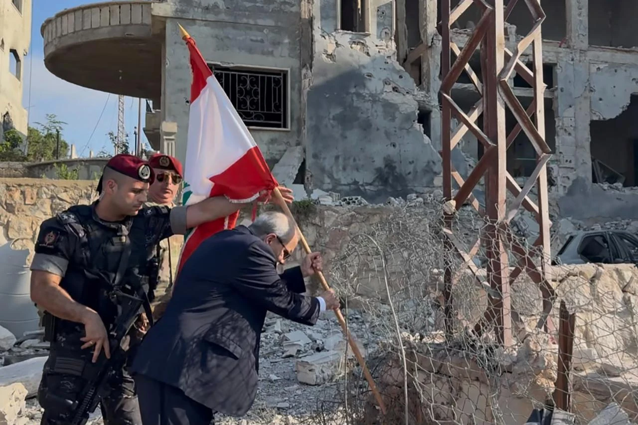Lebanon seeks complete Israeli withdrawal from south, PM Salam says