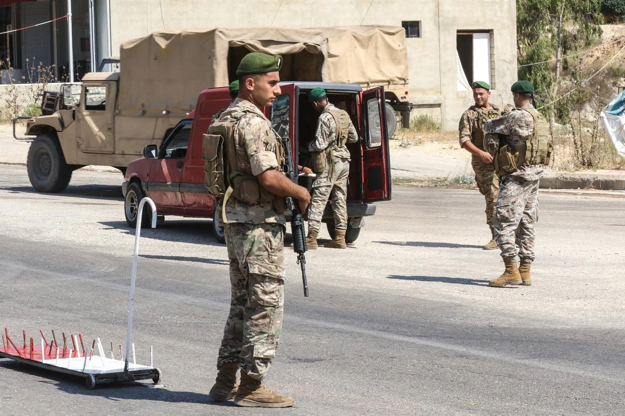 Lebanese soldiers man a checkpoint after deploying to the southern town of Srifa, July 21, 2026. (AFP Photo)