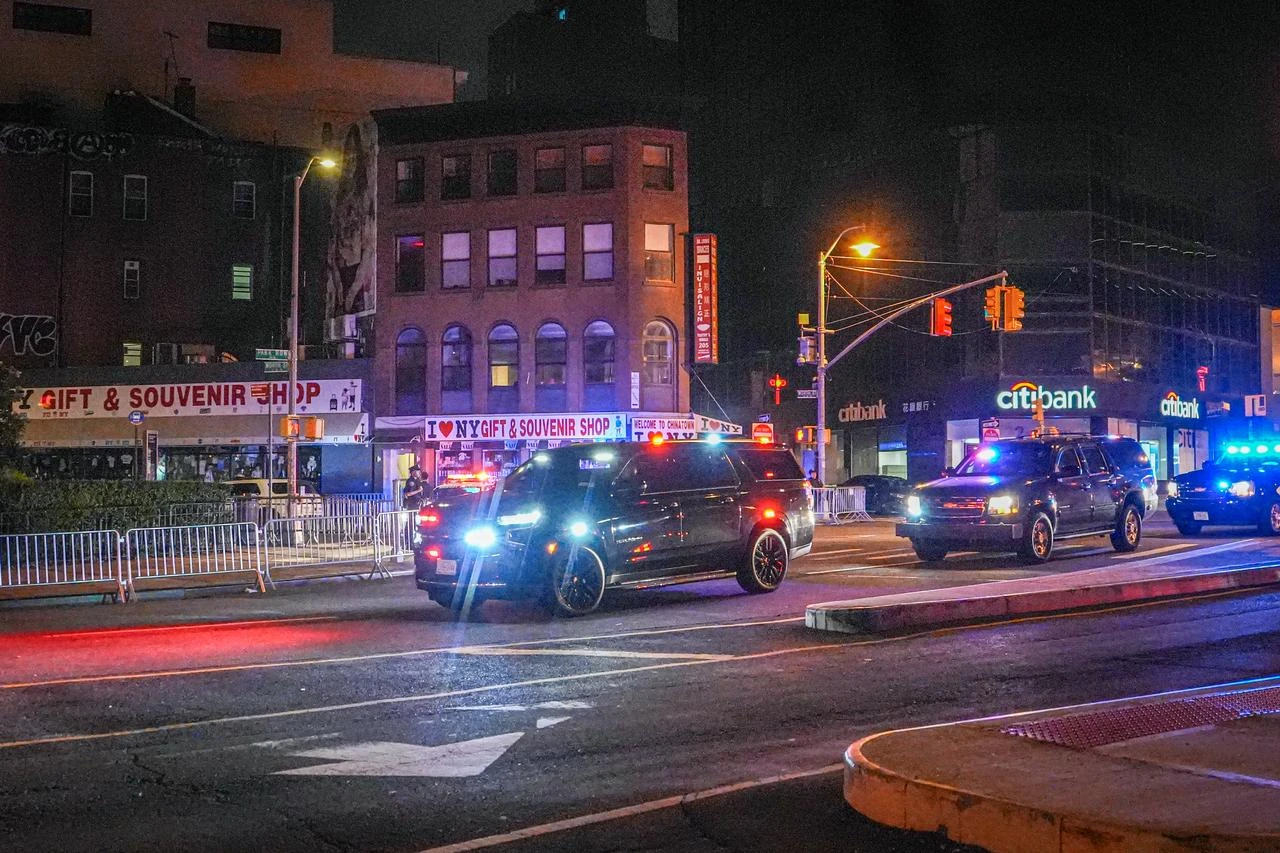 A motorcade carrying ousted Venezuelan President Nicolas Maduro arrives to federal courton on July 22, 2026 in New York City. (AFP Photo)