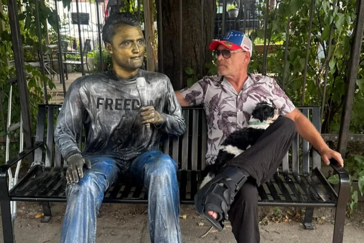 Charlie Kirk statue fails to find buyer