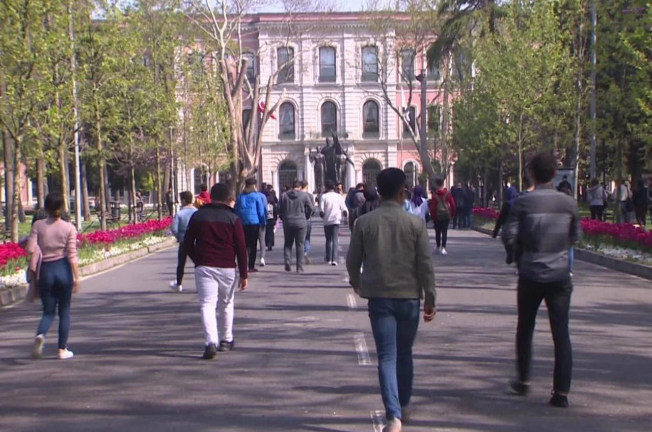 Students walk on the campus of Istanbul University, Türkiye, accessed November 14, 2025. (AA Photo)