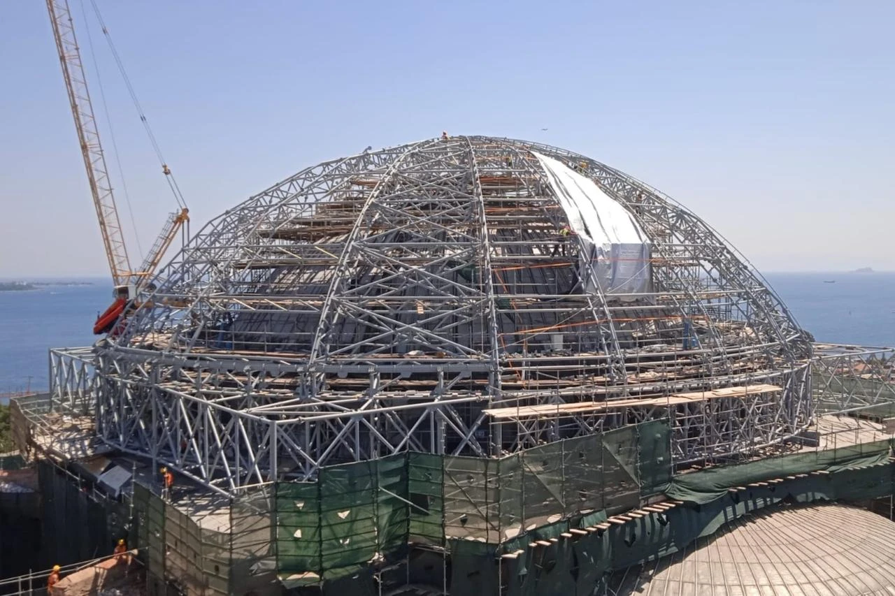 Hagia Sophia dome restoration enters new phase with protective roof covering