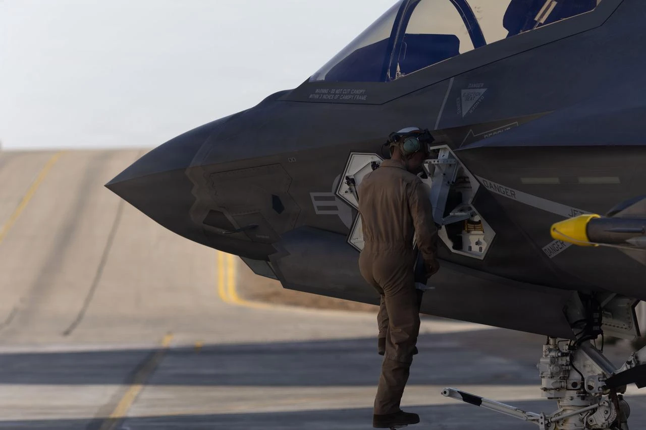 A U.S. Marine climbs down from the ladder of U.S. Marine Corps F-35C Lightning II, May 29, 2026. (Photo via U.S. Marine Corps)