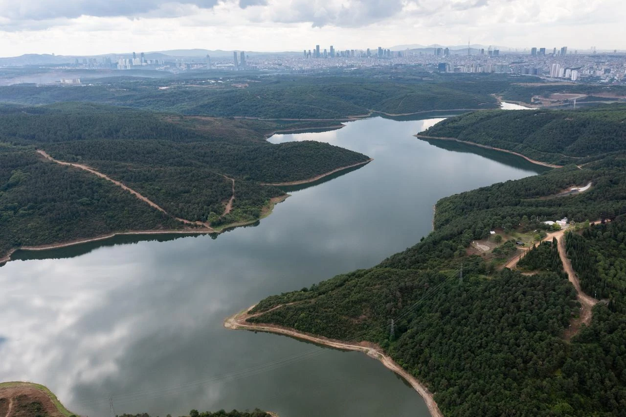 Aerial photo of Istanbul's Alibey Reservoir standing at 54.71%. (AA Photo)