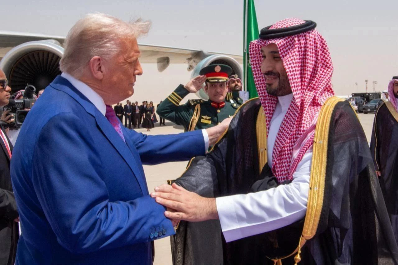Trump upends US-Saudi nuclear deal less than 24 hours after signing