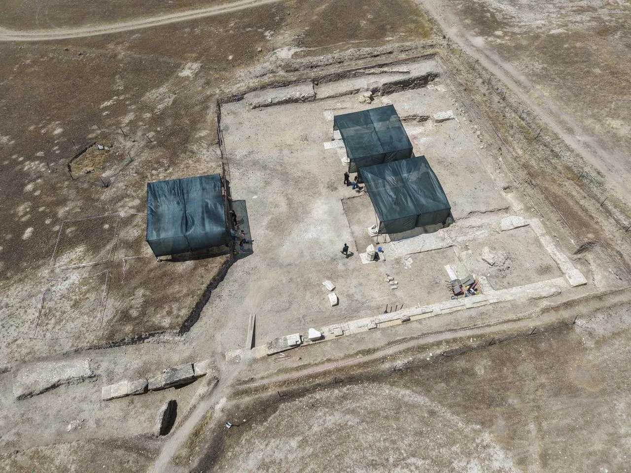 An aerial view shows the excavation area at the ancient city of Pompeiopolis in Kastamonu's Taskopru district, northern Türkiye, where archaeologists have launched the 2026 excavation season focusing on a rare Roman basilica. (AA Photo)