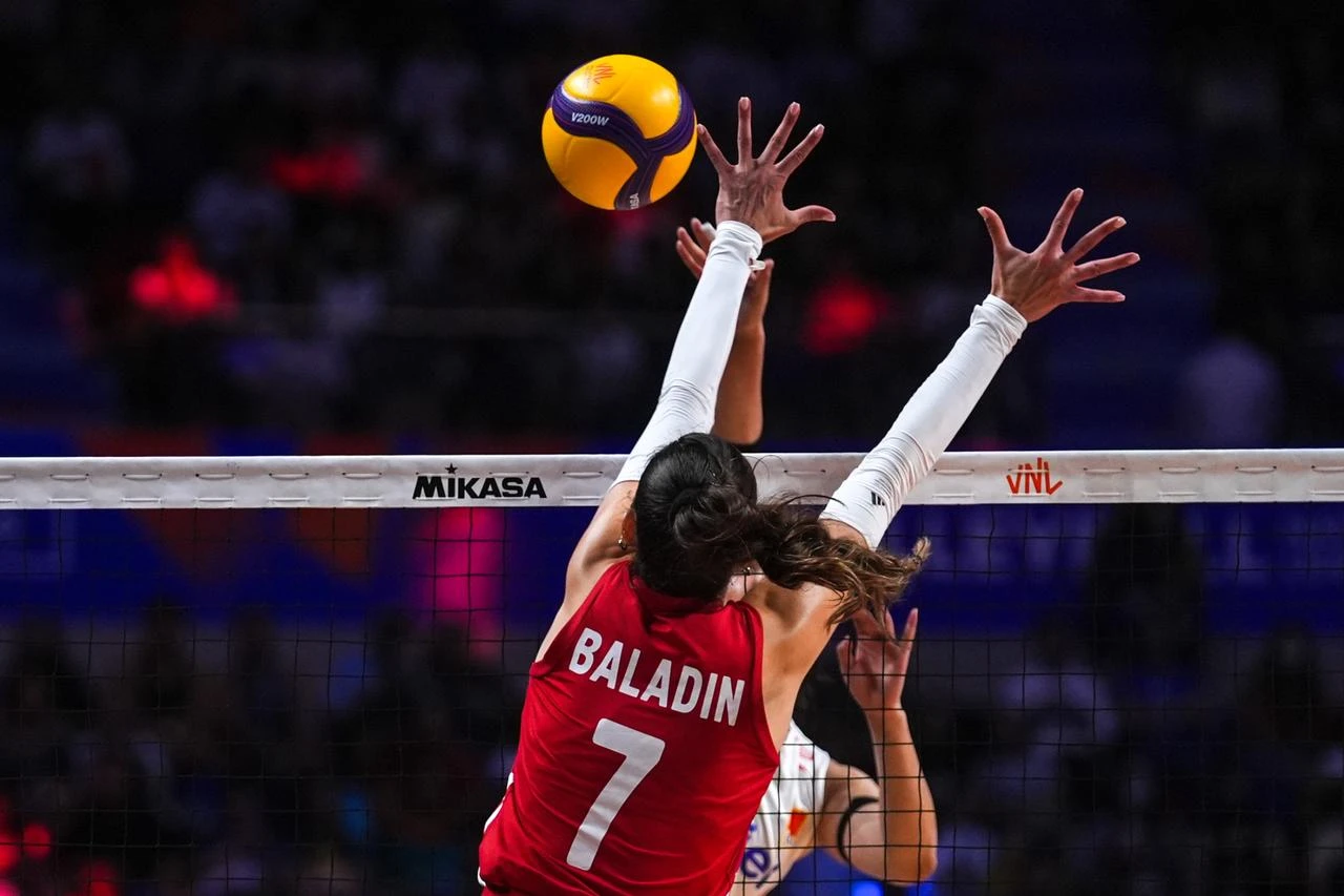 Türkiye dominates China 3-0 to arrange VNL title clash with Brazil