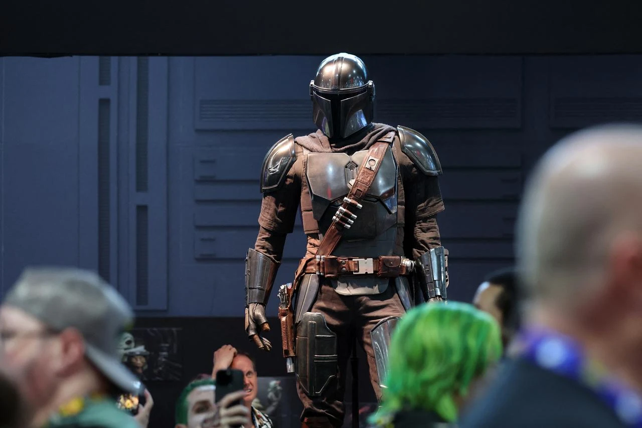 Lucas Museum unveils unseen Star Wars items this fall