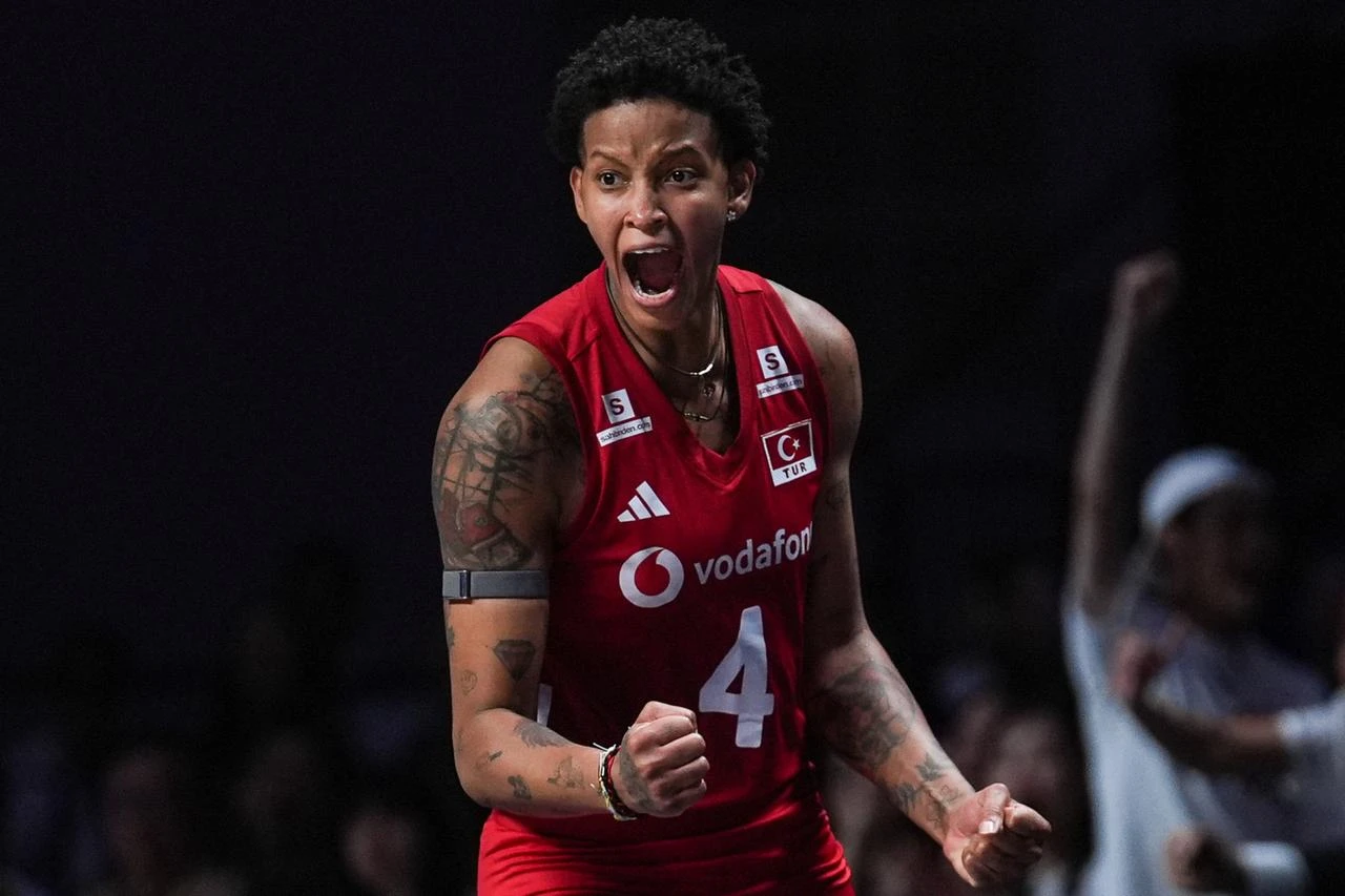 Melissa Vargas fires Türkiye to second VNL title with 33-point MVP display
